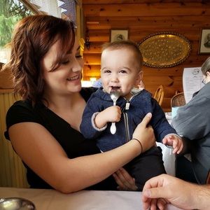 Meet your Posher, Katelyn